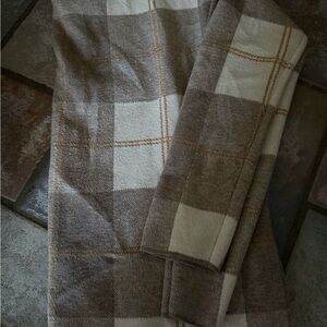 Rachel Zoe plaid sweater medium